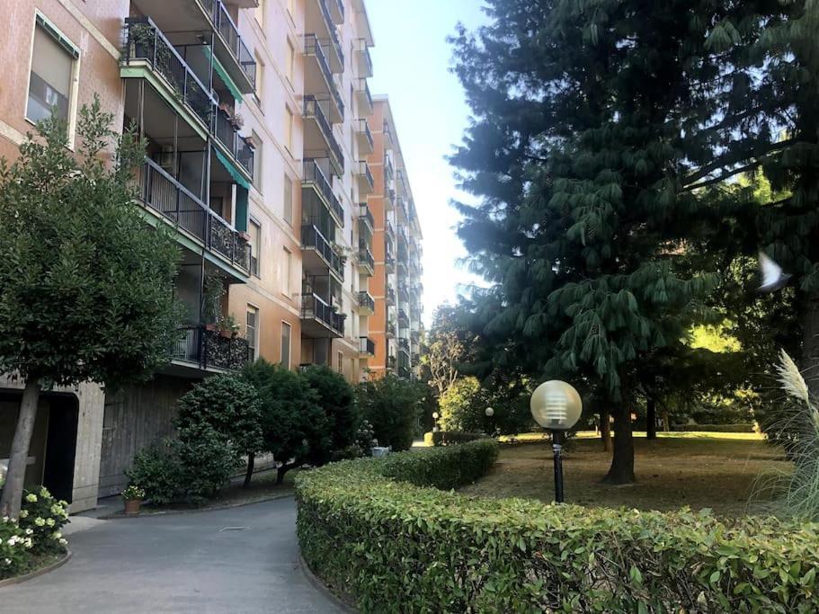 Appartamento Veronica, Per Lavoro E Relax Corsico Exteriér fotografie