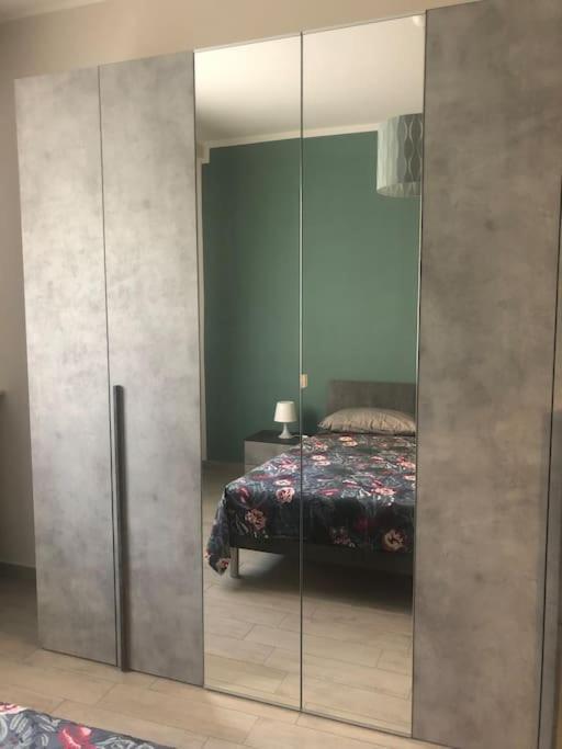 Appartamento Veronica, Per Lavoro E Relax Corsico Exteriér fotografie